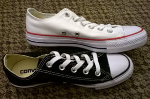 cleaning converse shoes